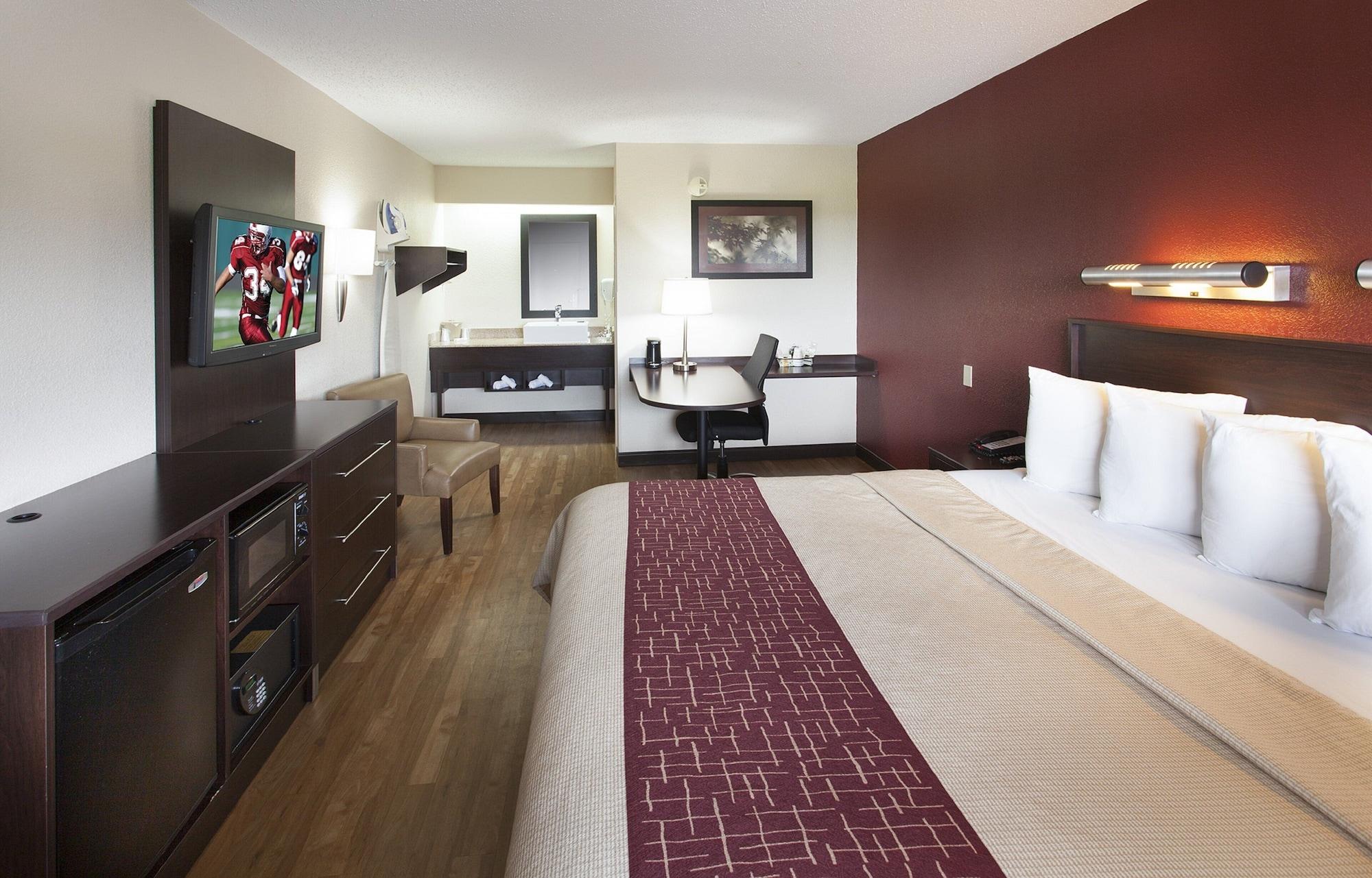 Red Roof Inn Plus+ Philadelphia Airport Essington Exteriör bild